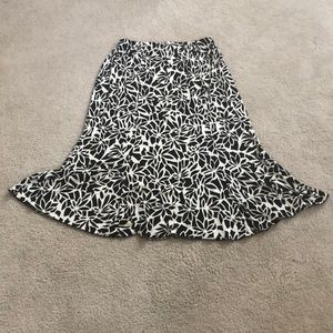 Women’s Briggs New York large skirt